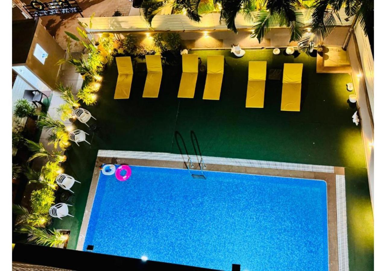 Bluo Amani Vagator - Boutique Hotel Goa Anjuna Bagian luar foto