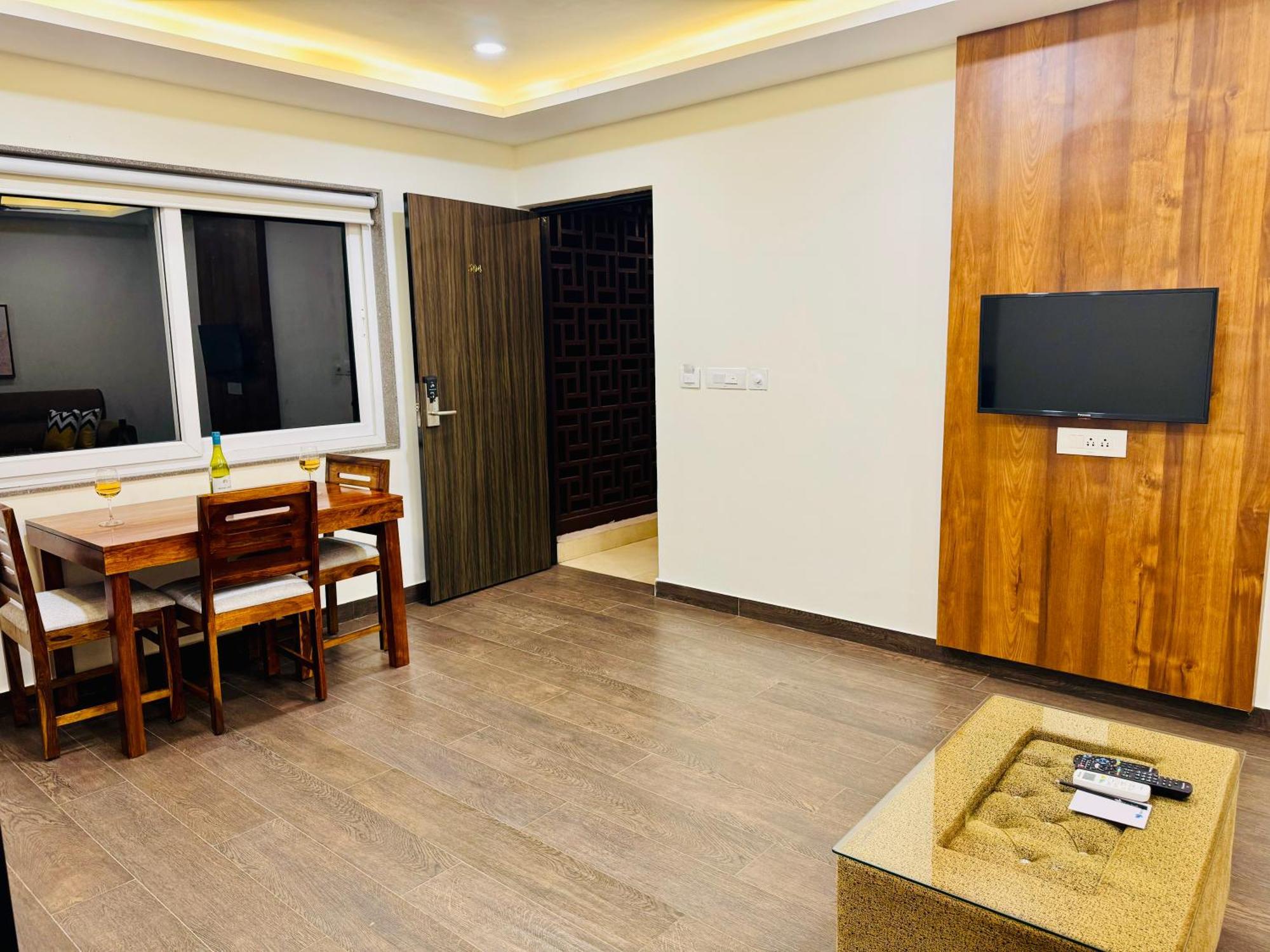 Bluo Amani Vagator - Boutique Hotel Goa Anjuna Ruang foto